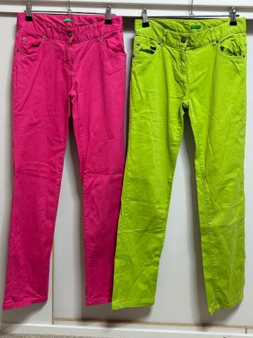 Benetton roze en groene broek maat 160
