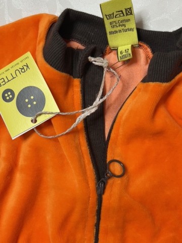 Krutter oranje velours romper D