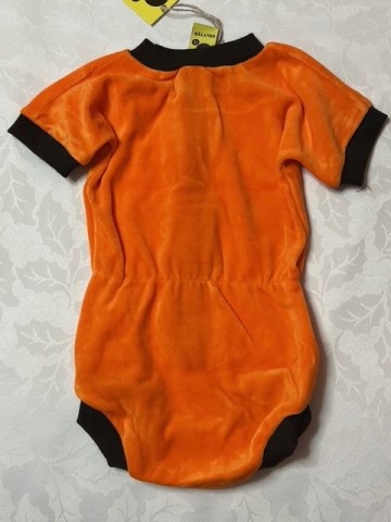 Krutter oranje velours romper B
