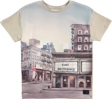 Molo shirt fight indifference