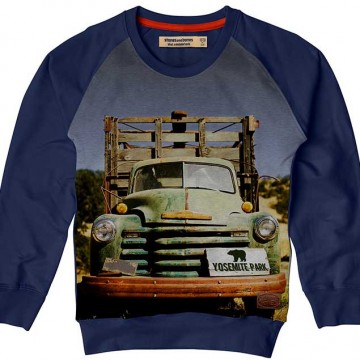 Stonesbones sweater old car